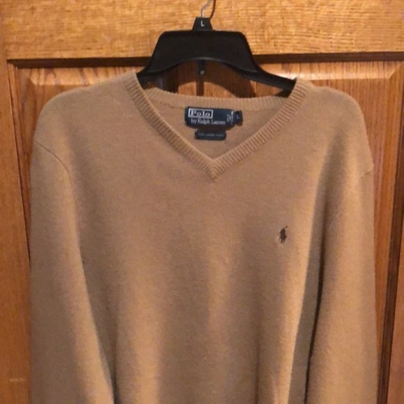 Polo Ralph Lauren Other - Polo Ralph Lauren 100%  lambs wool sweater. Size L.